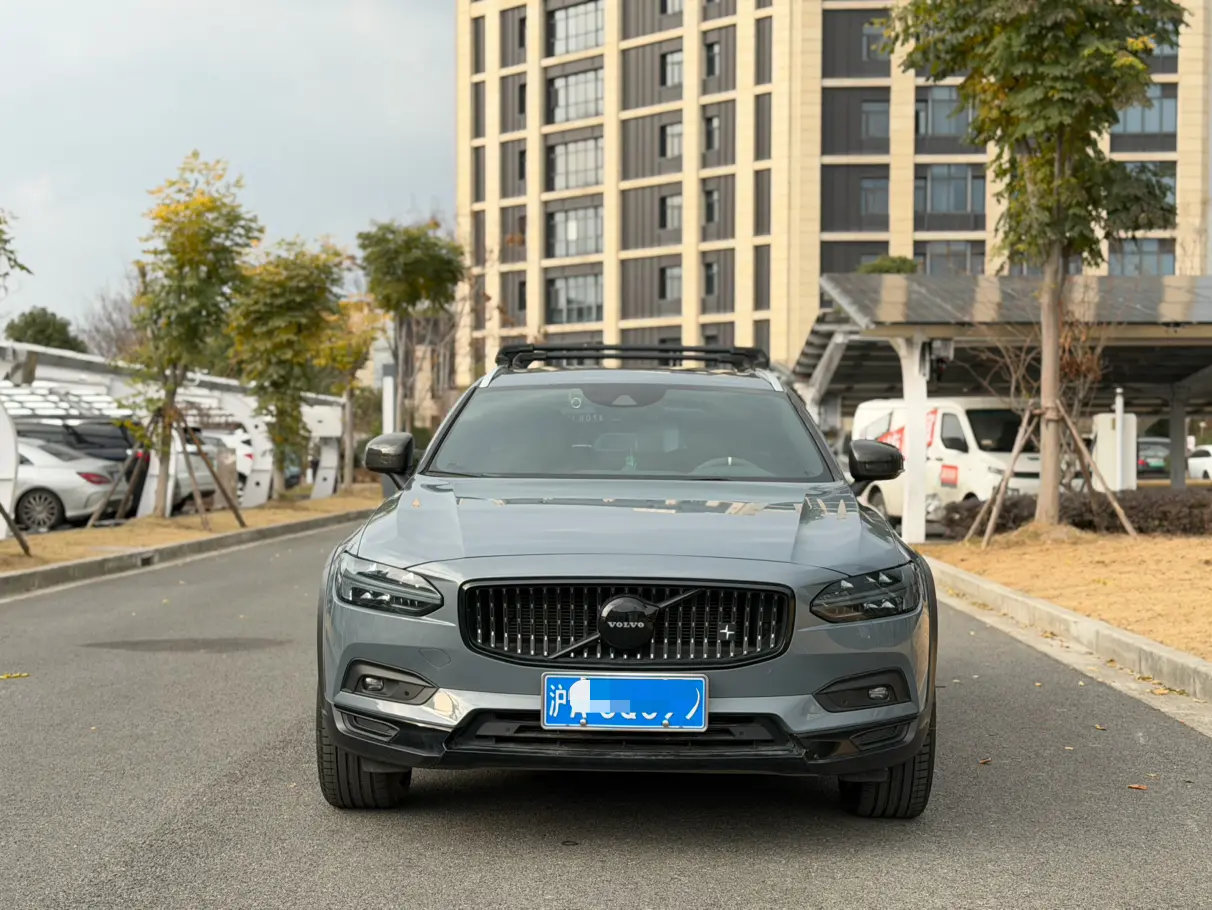 Volvo V90  из Китая