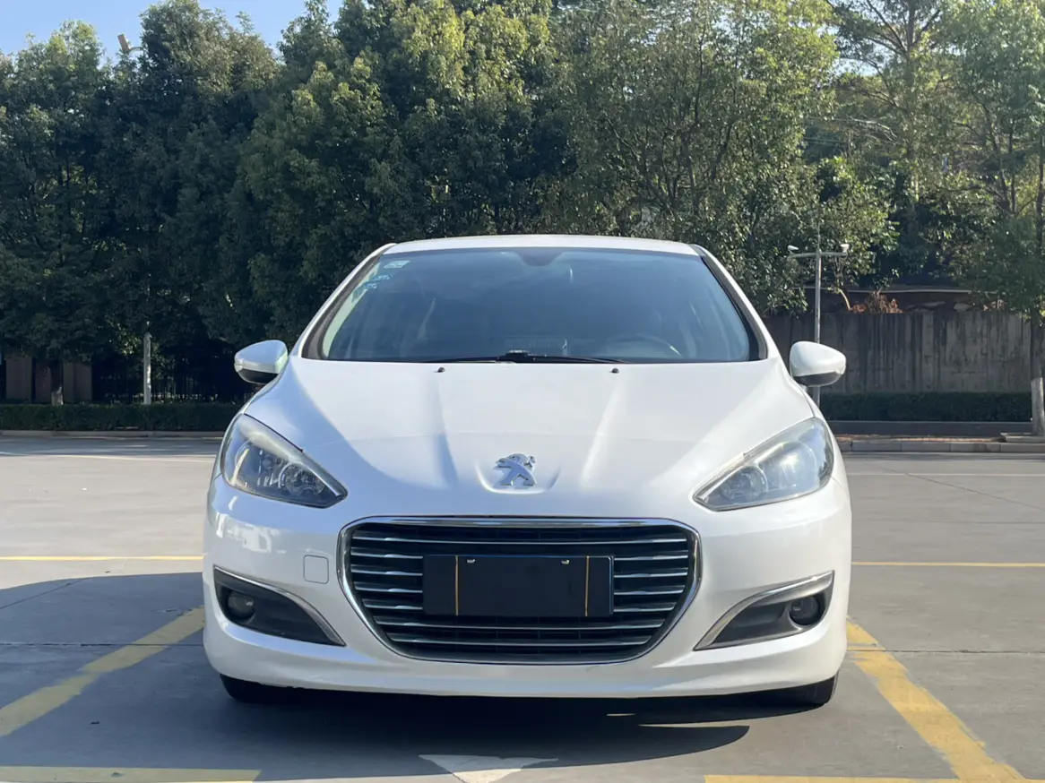 Peugeot 308  из Китая