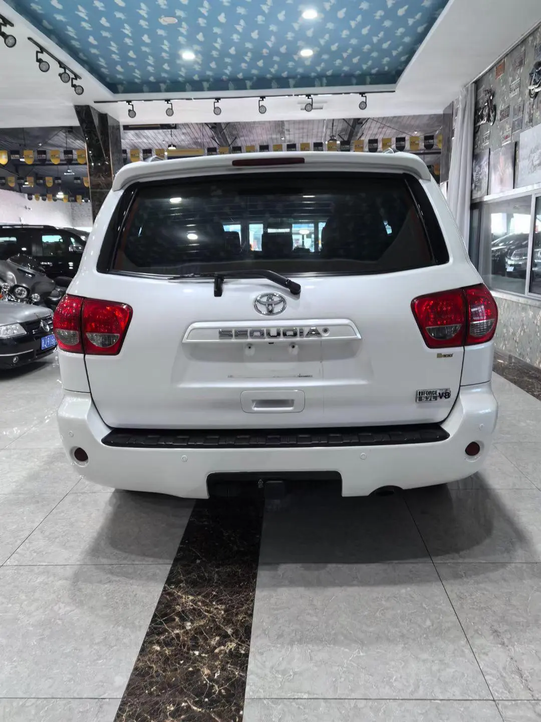 Toyota Sequoia