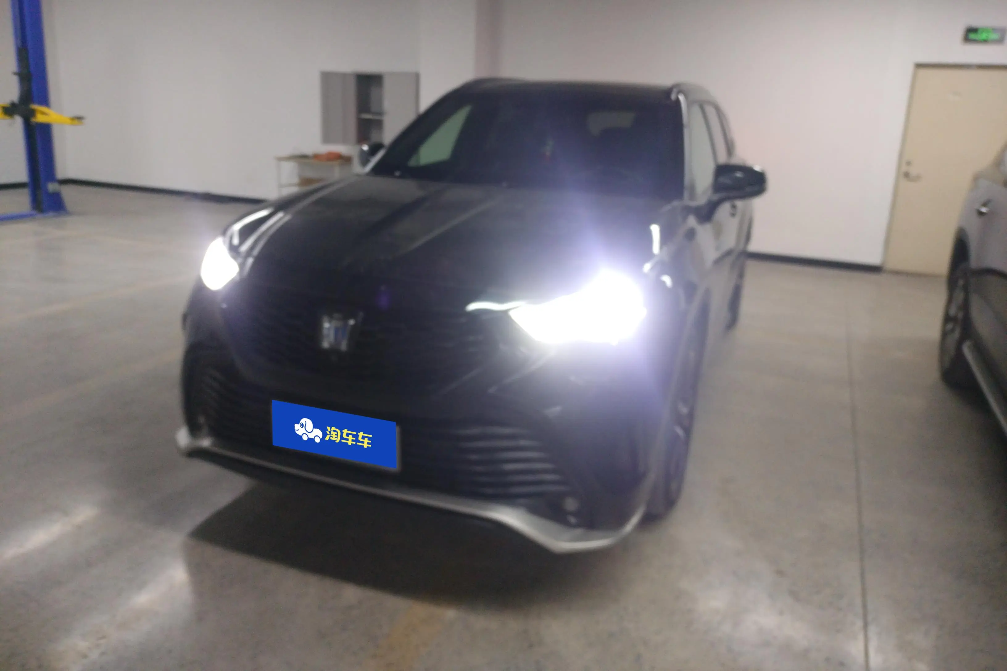 Toyota Crown Kluger