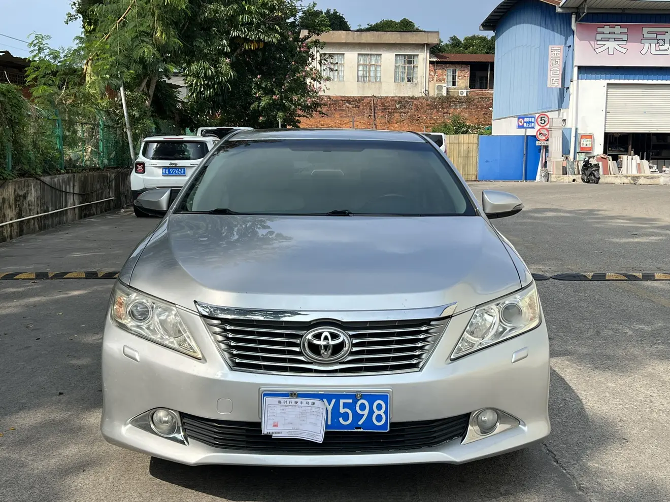 Toyota Camry  из Китая