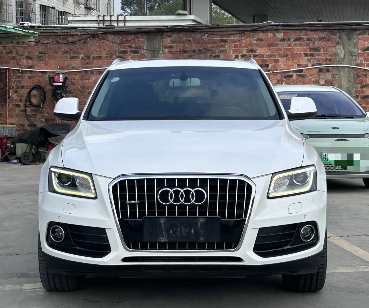 Audi Q5  из Китая