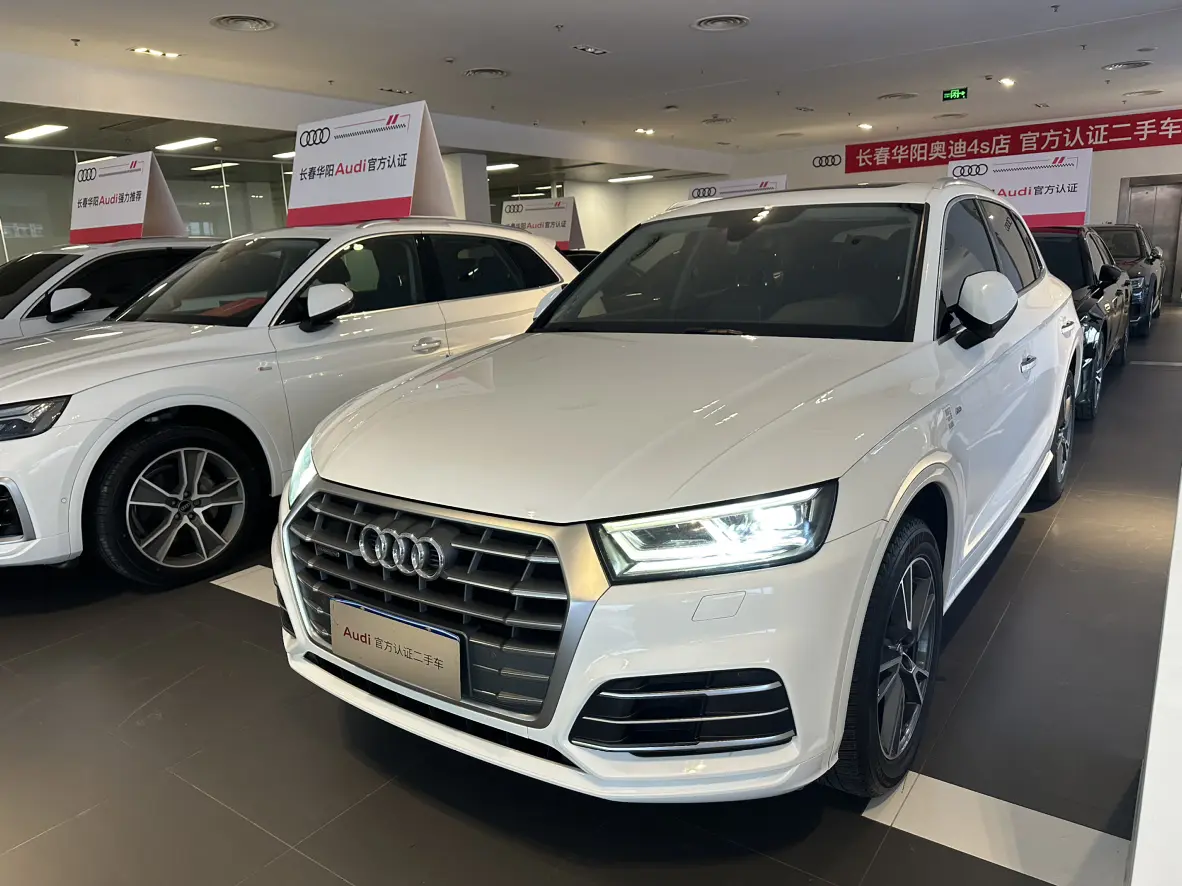 Audi Q5L  из Китая