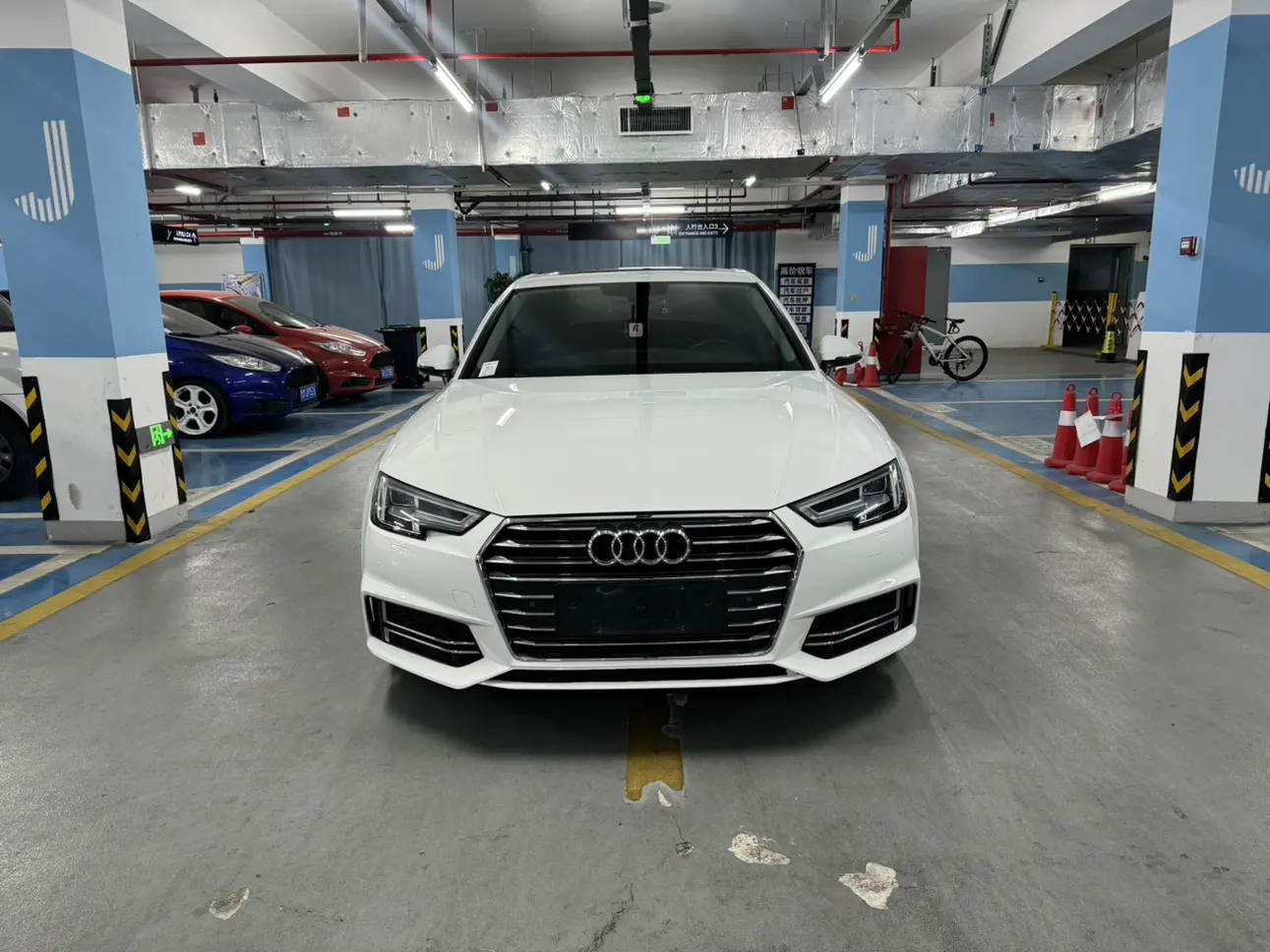 Audi A4L  из Китая