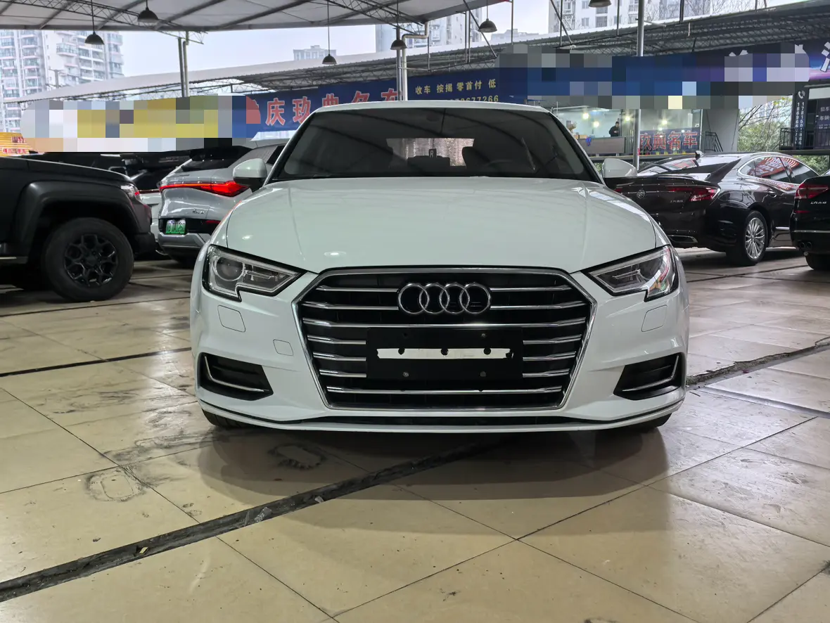 Audi A3  из Китая