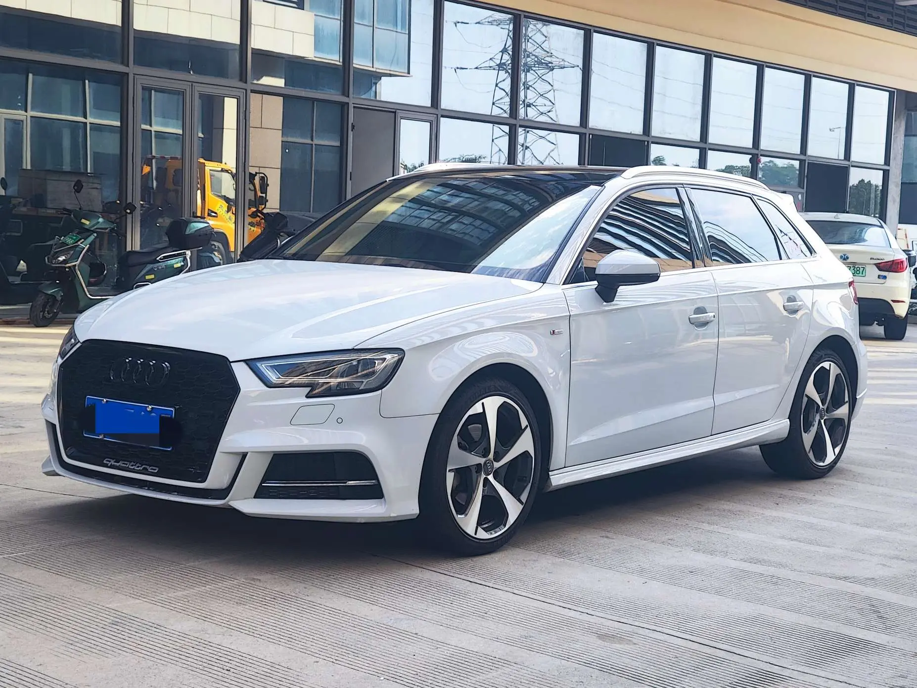 Audi A3  из Китая