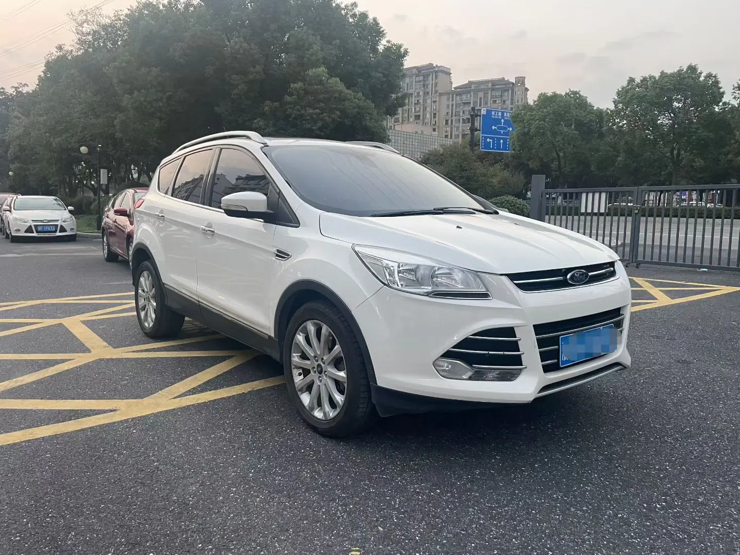 Ford Wing tiger  из Китая