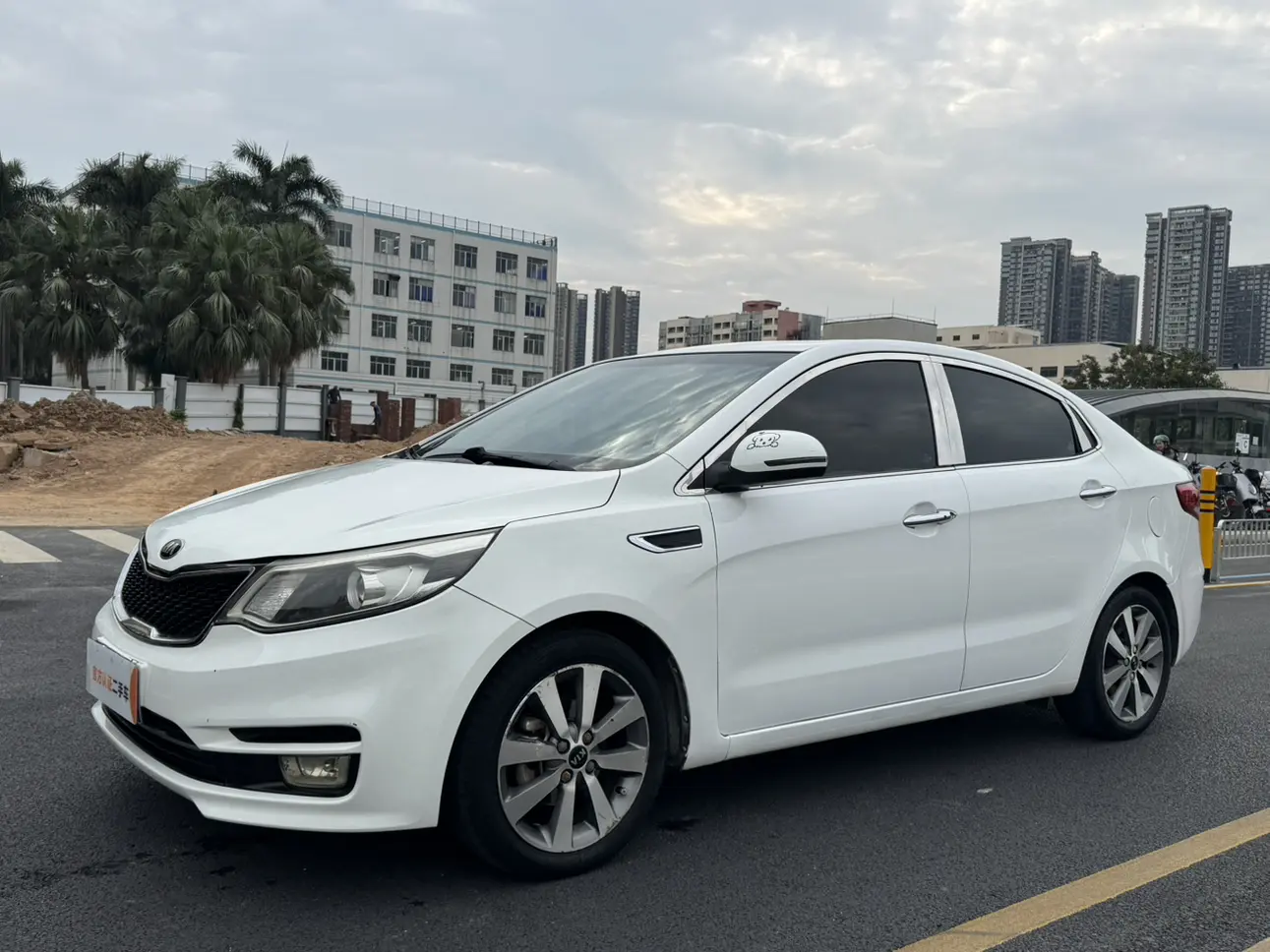 Kia K2  из Китая