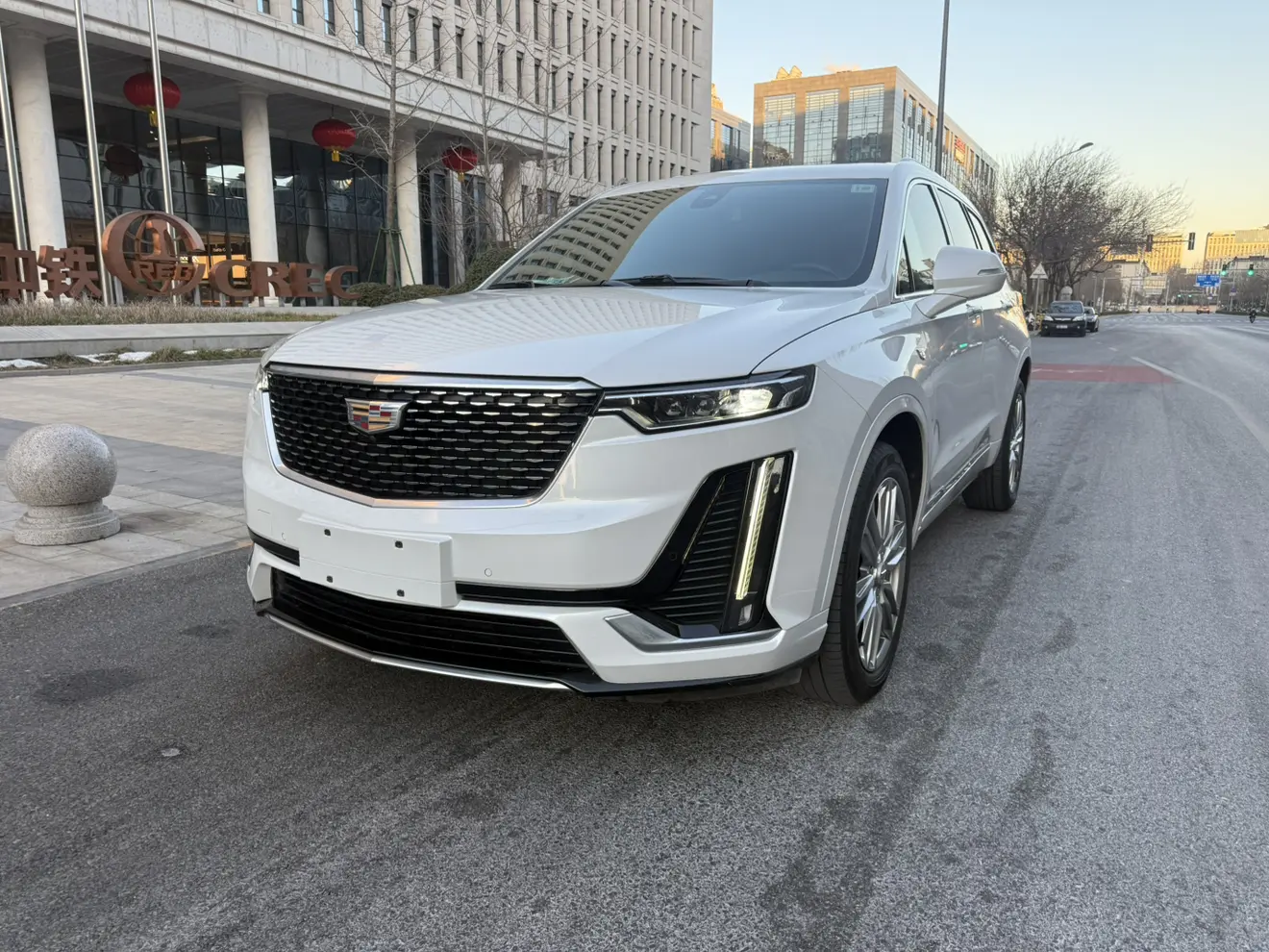 Cadillac XT6  из Китая