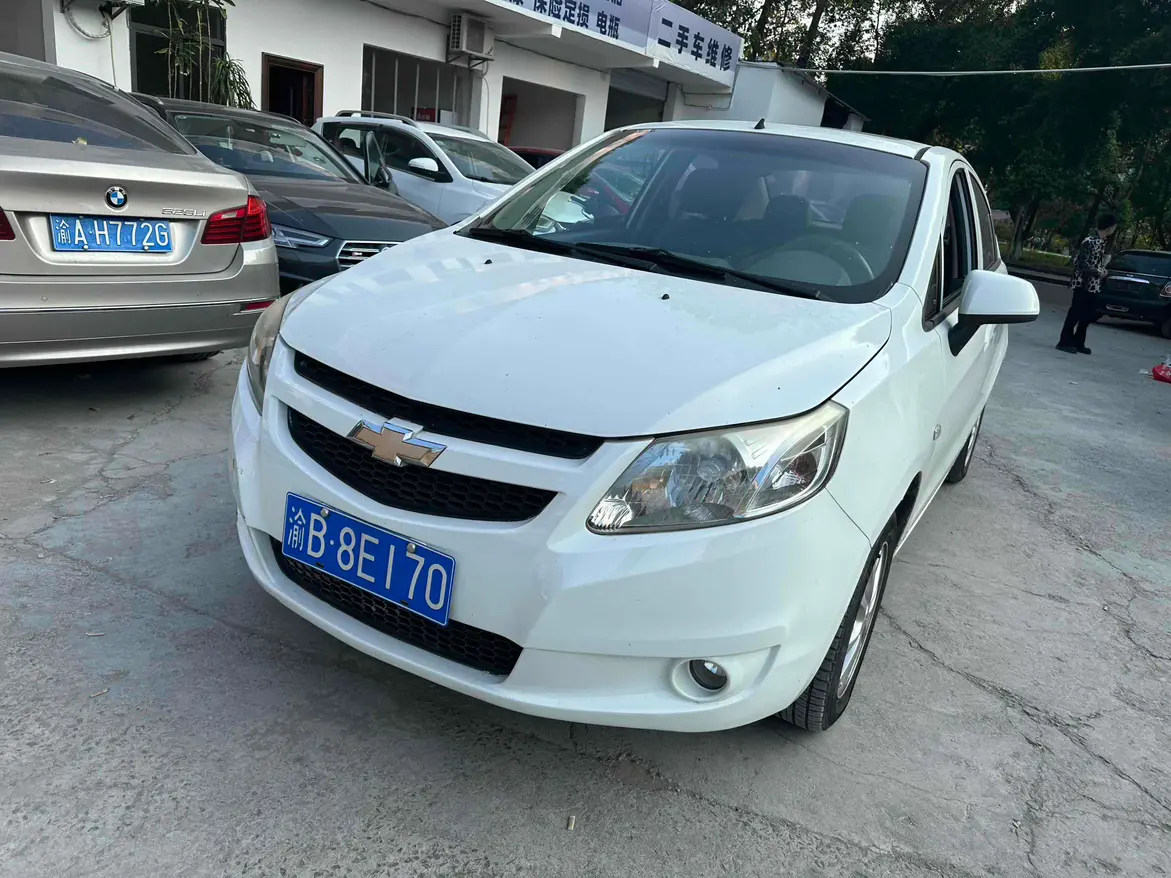 Chevrolet Sail  из Китая