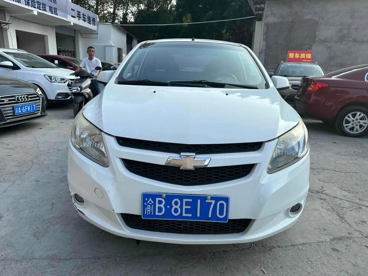 Chevrolet Sail  из Китая