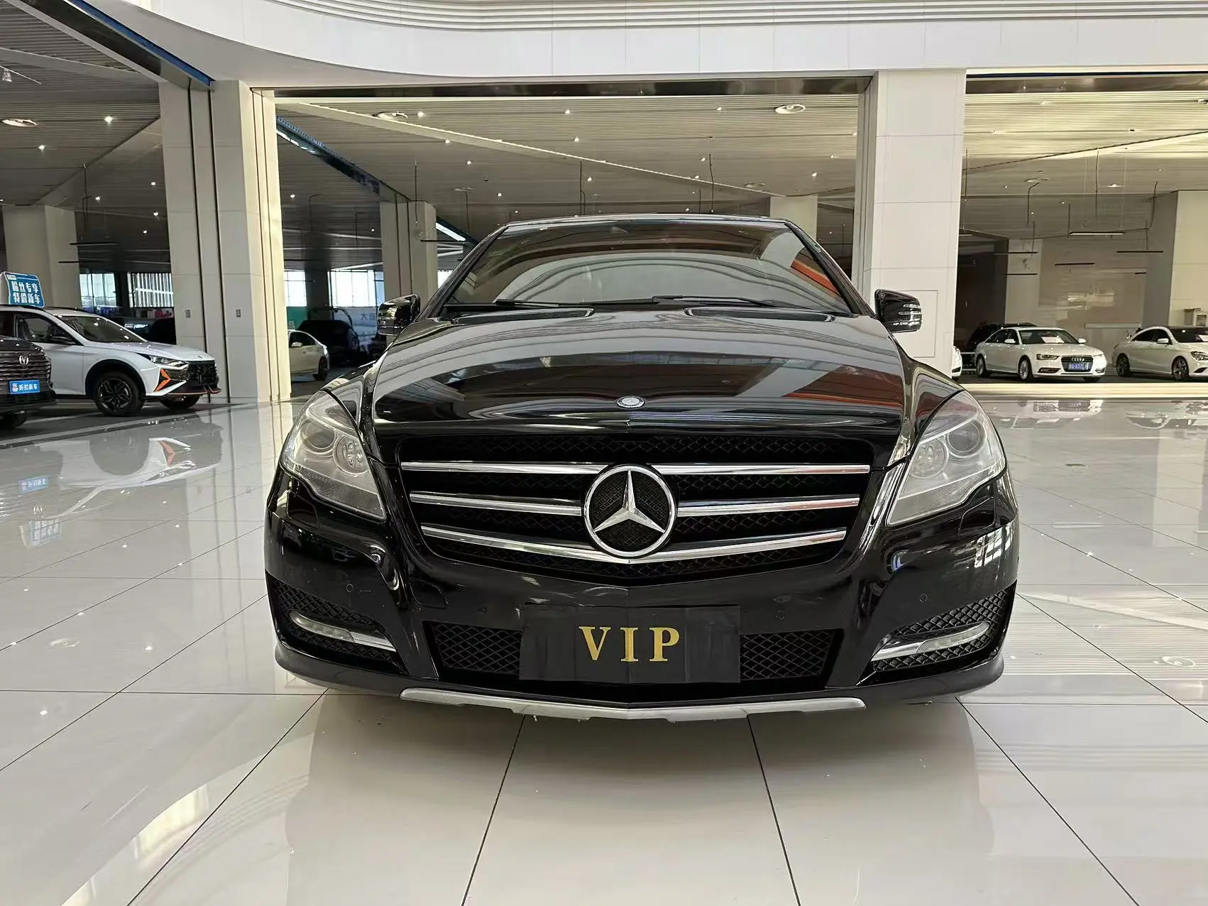 Mercedes-Benz R-Class  из Китая