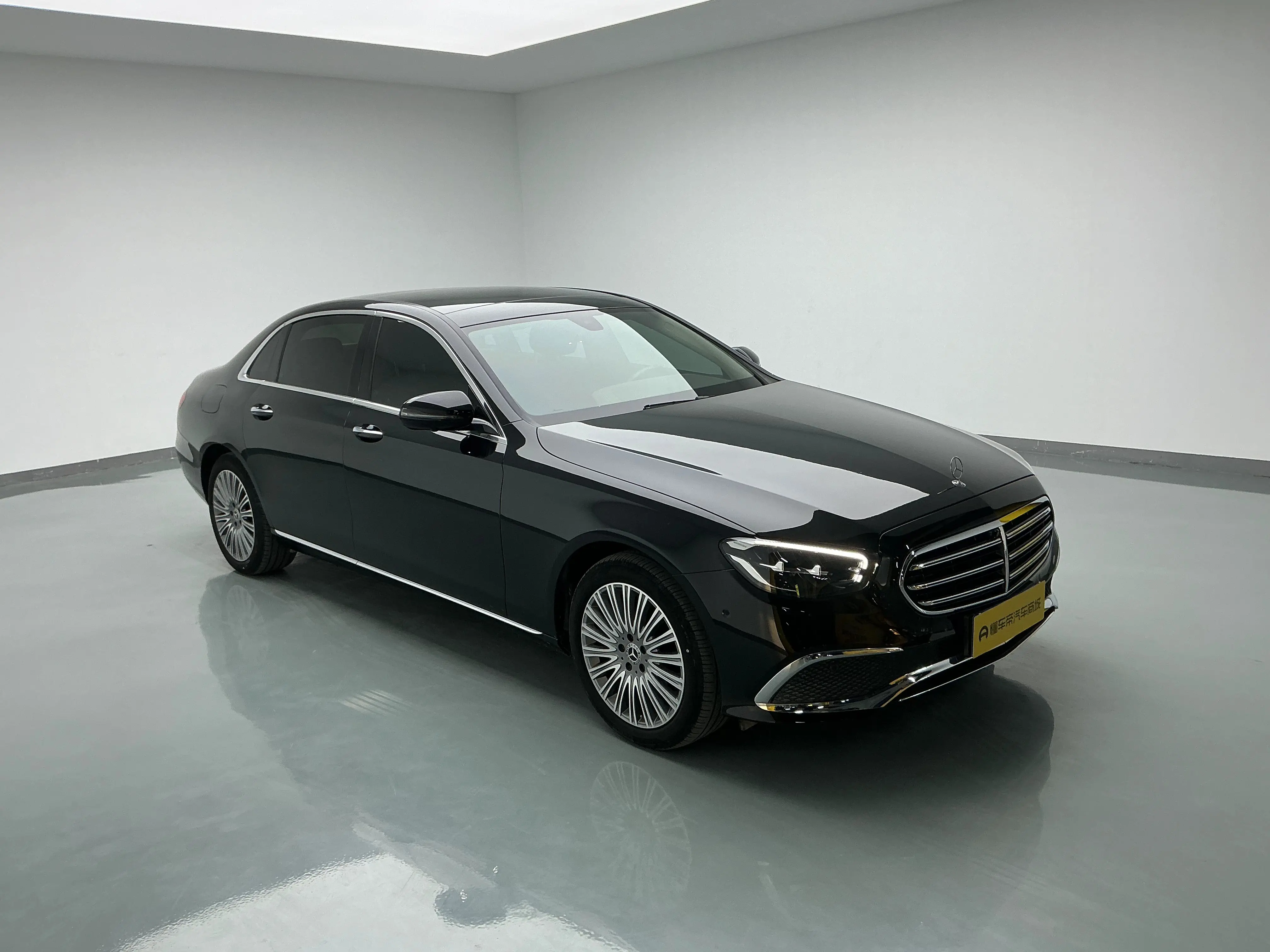 Mercedes-Benz E-Class  из Китая