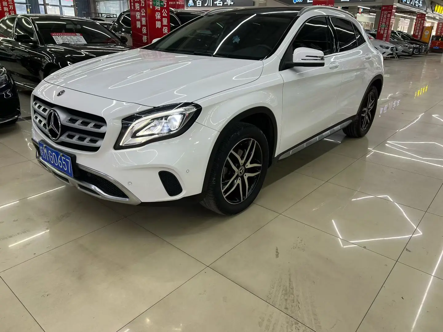 Mercedes-Benz GLA  из Китая