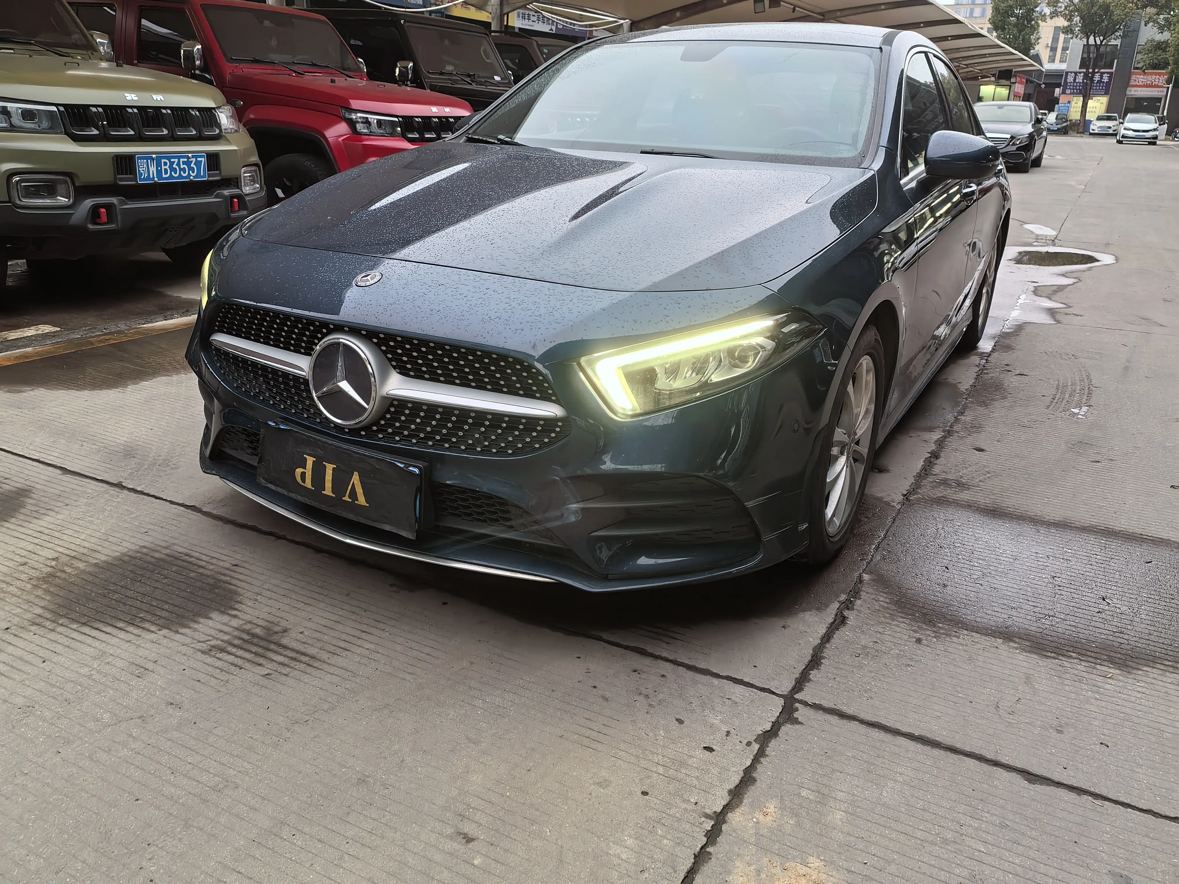 Mercedes-Benz Mercedes Benz A Class  из Китая