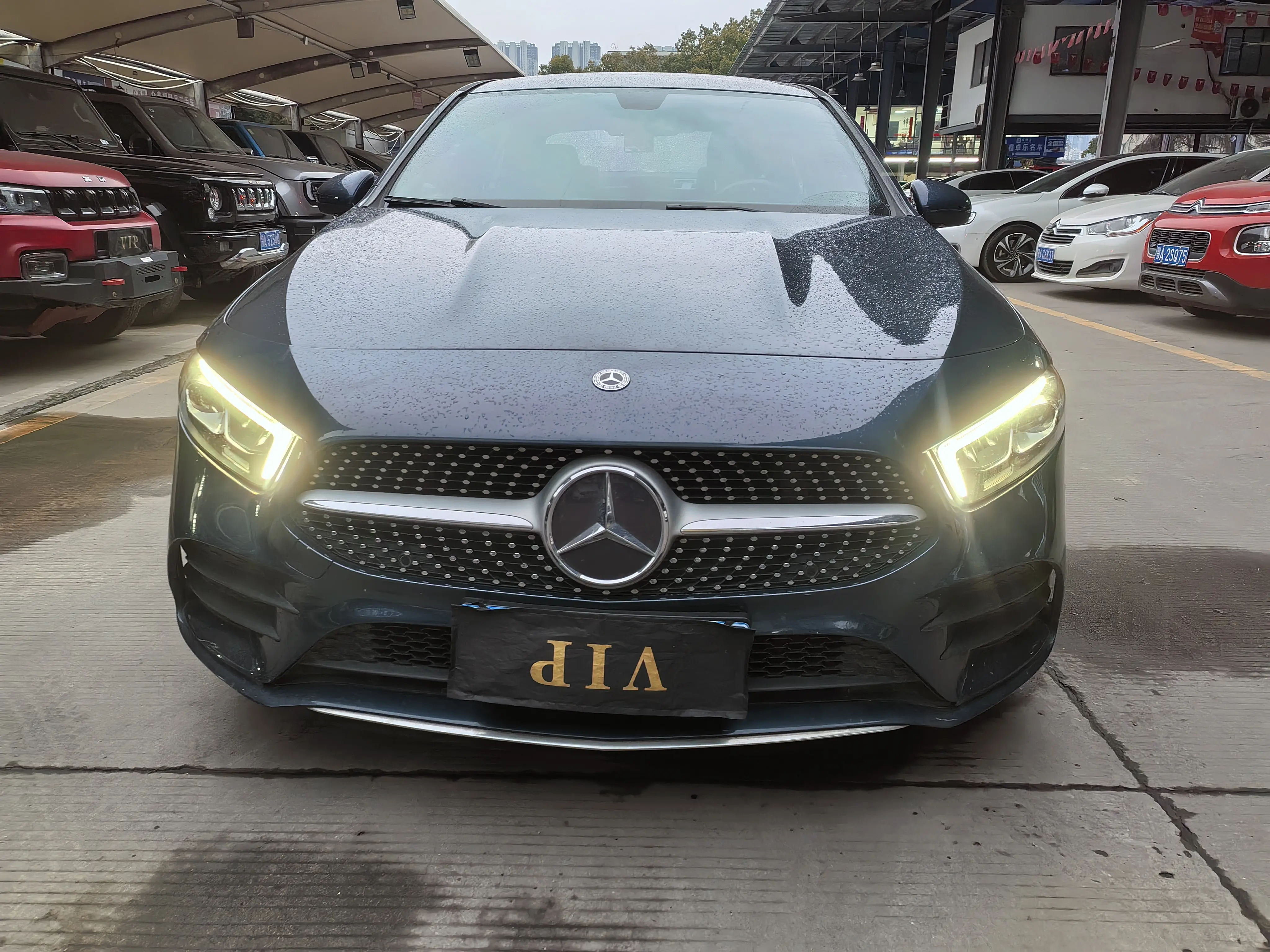 Mercedes-Benz Mercedes Benz A Class  из Китая