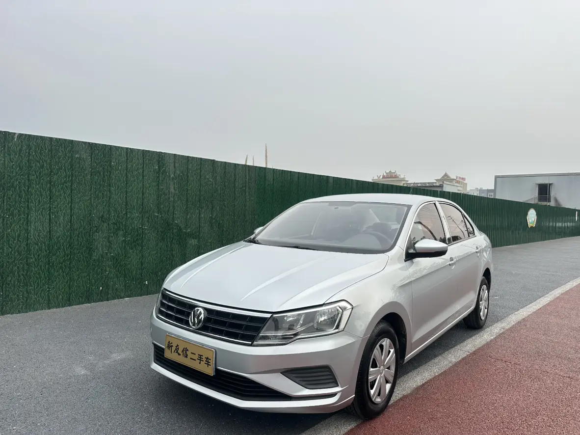 Volkswagen Jetta  из Китая