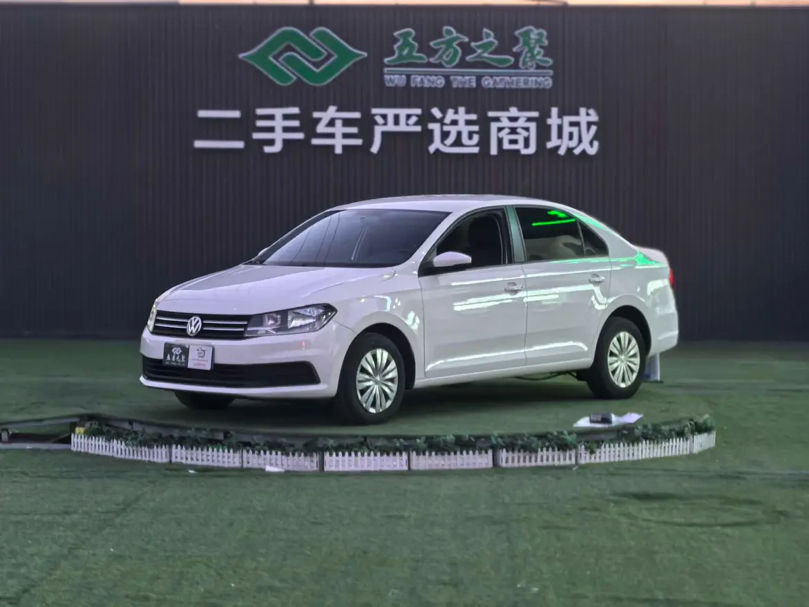 Volkswagen Santana  из Китая