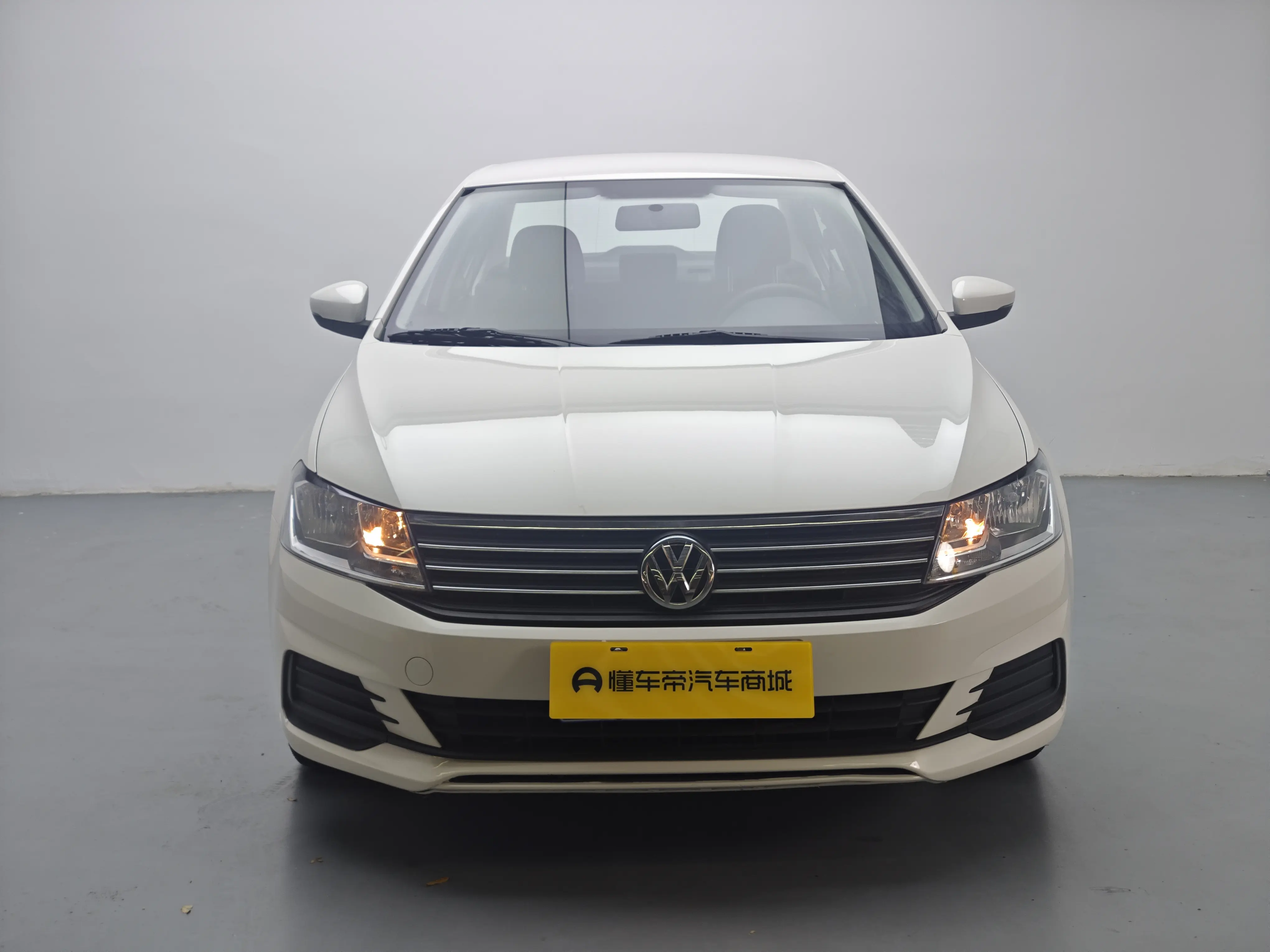 Volkswagen Lavida  из Китая