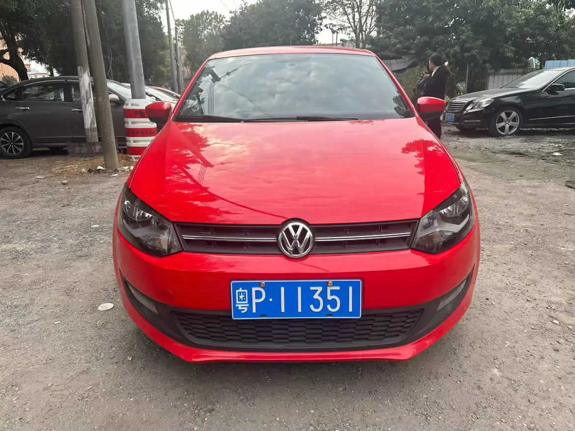 Volkswagen Polo  из Китая