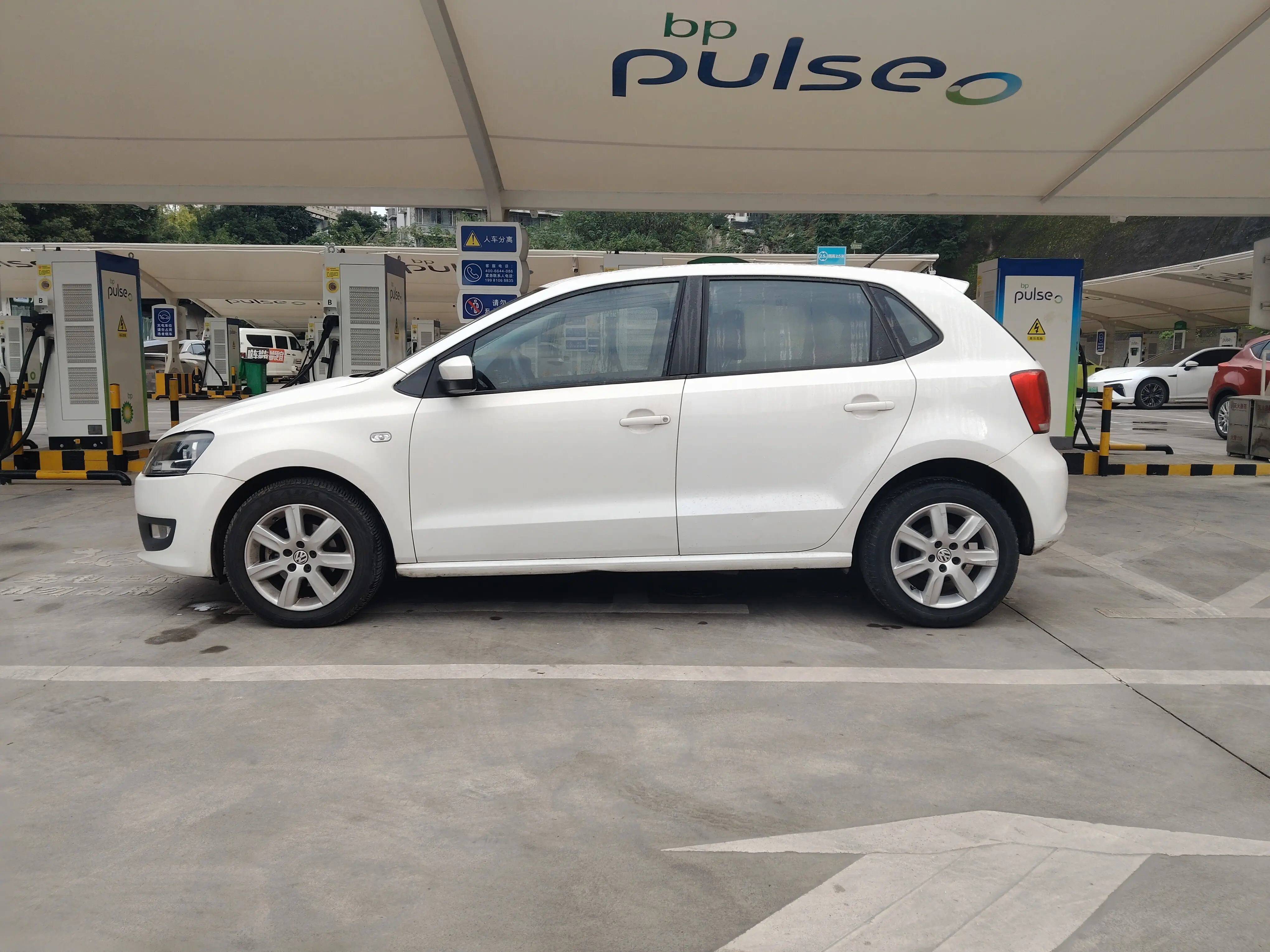 Volkswagen Polo  из Китая