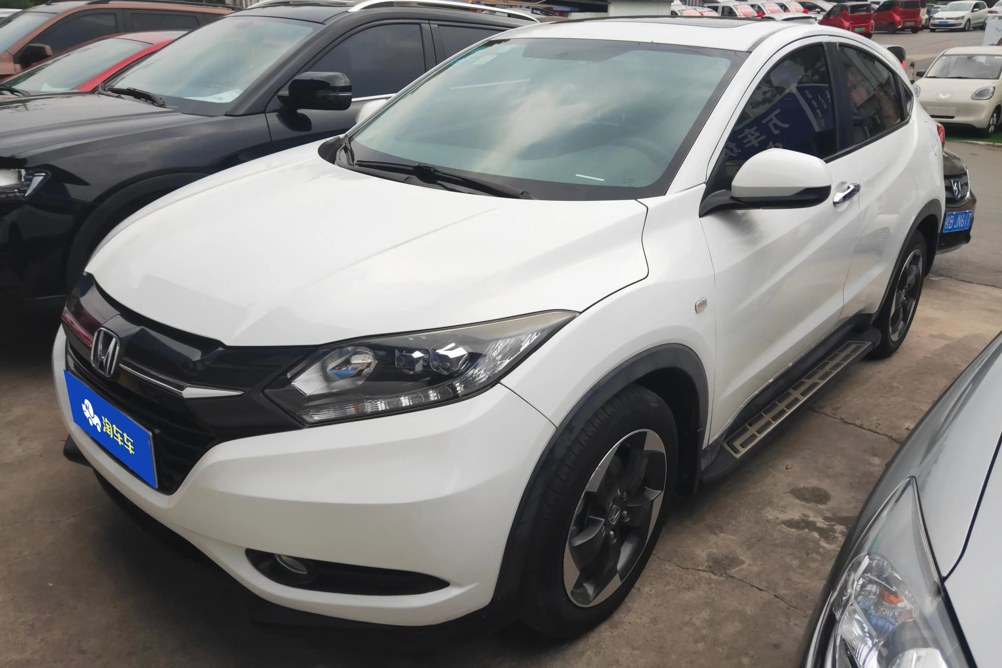 Honda Vezel (Binzhi)  из Китая