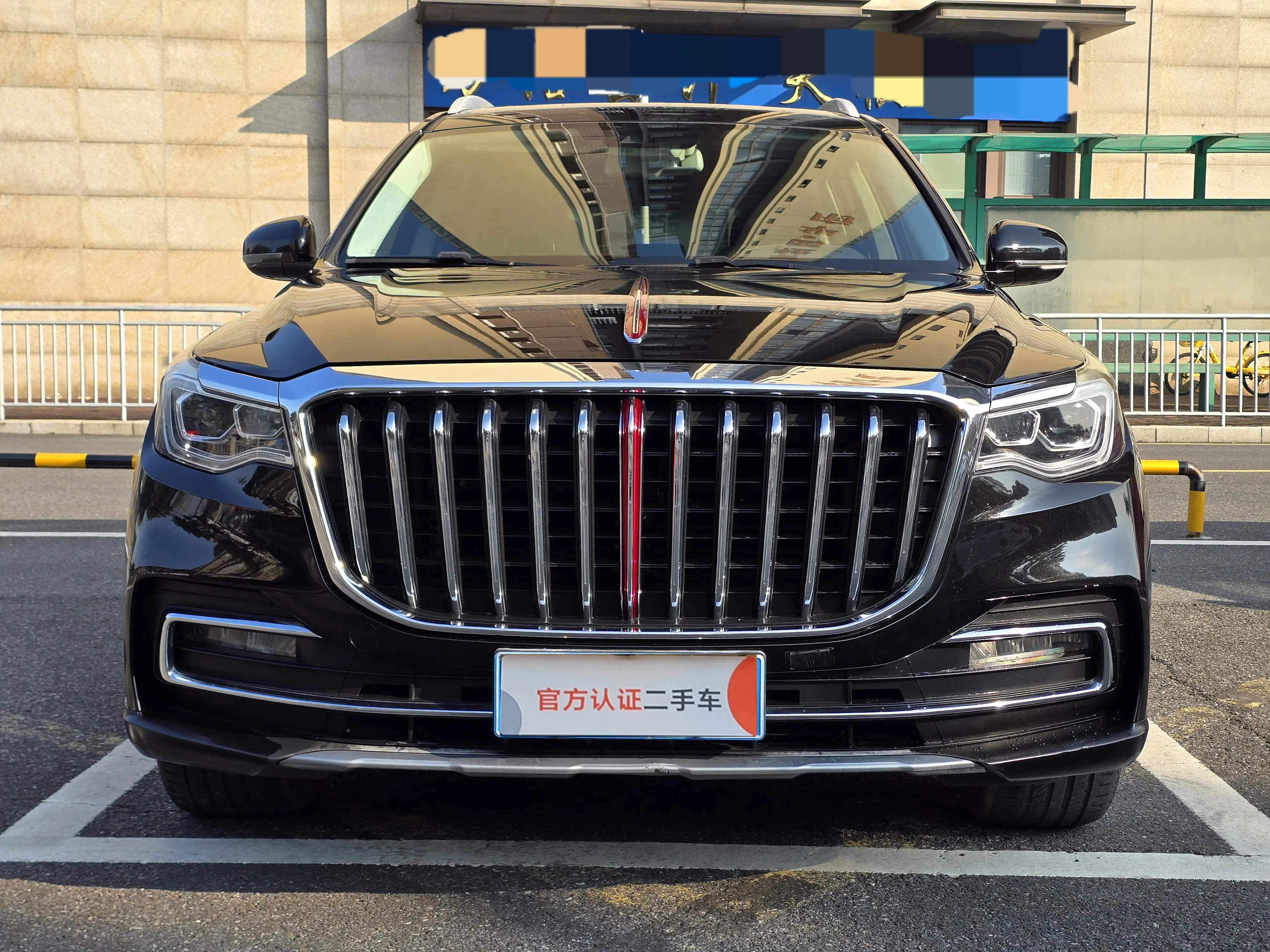 Hongqi HS7  из Китая