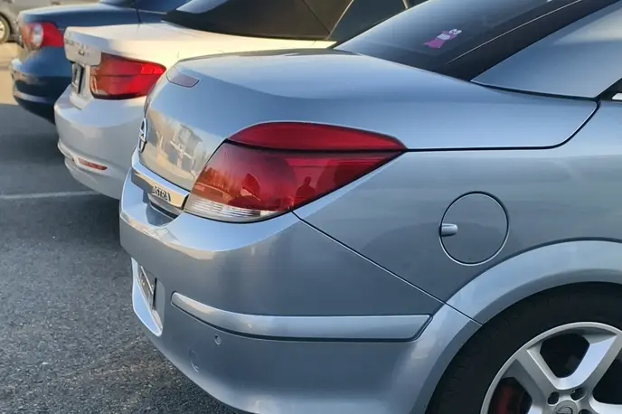 Opel Astra  из Китая