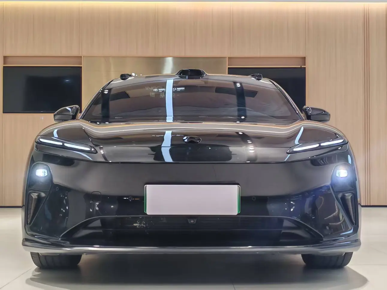 NIO ET5T  из Китая