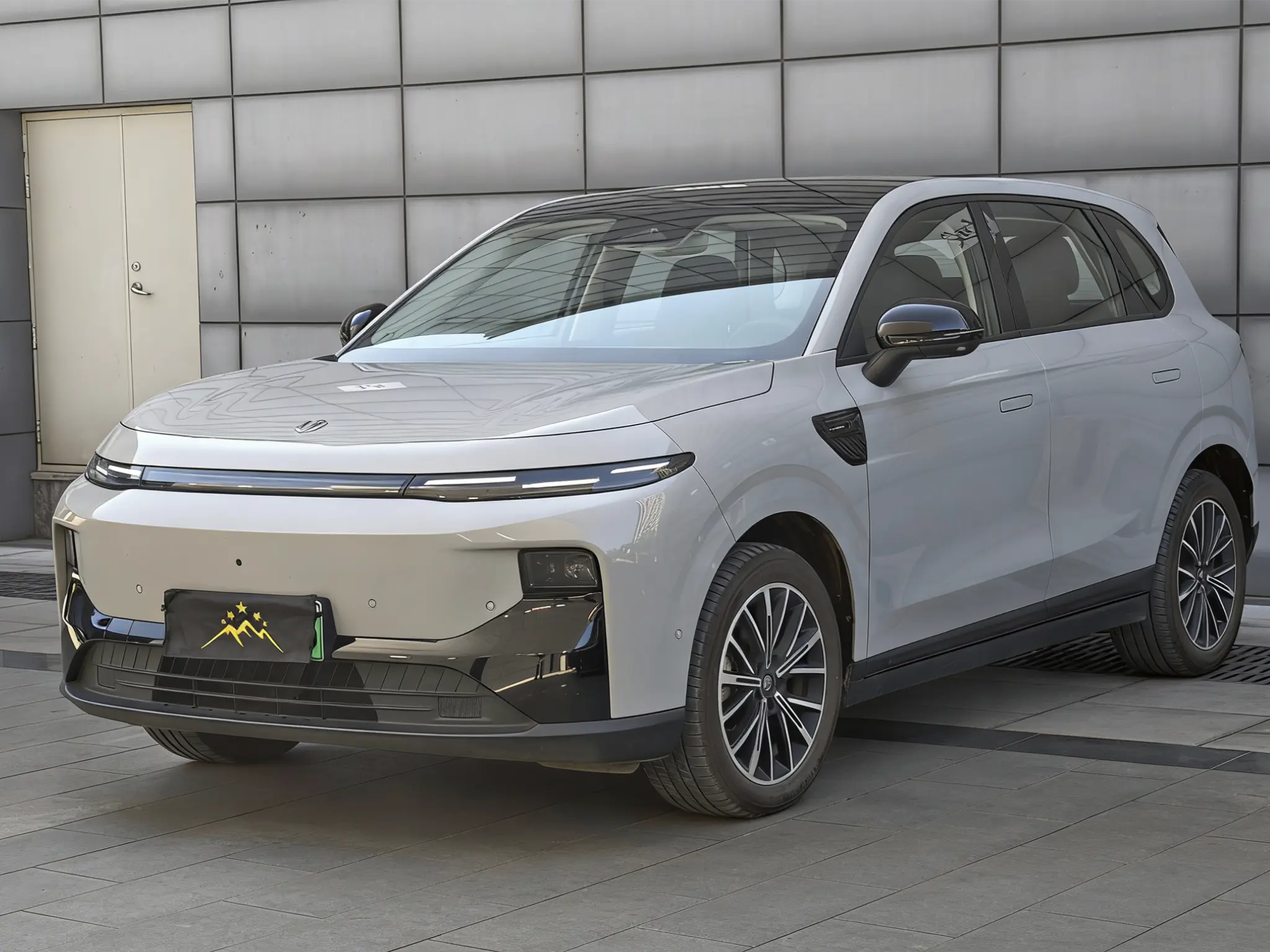 Leapmotor B10  из Китая