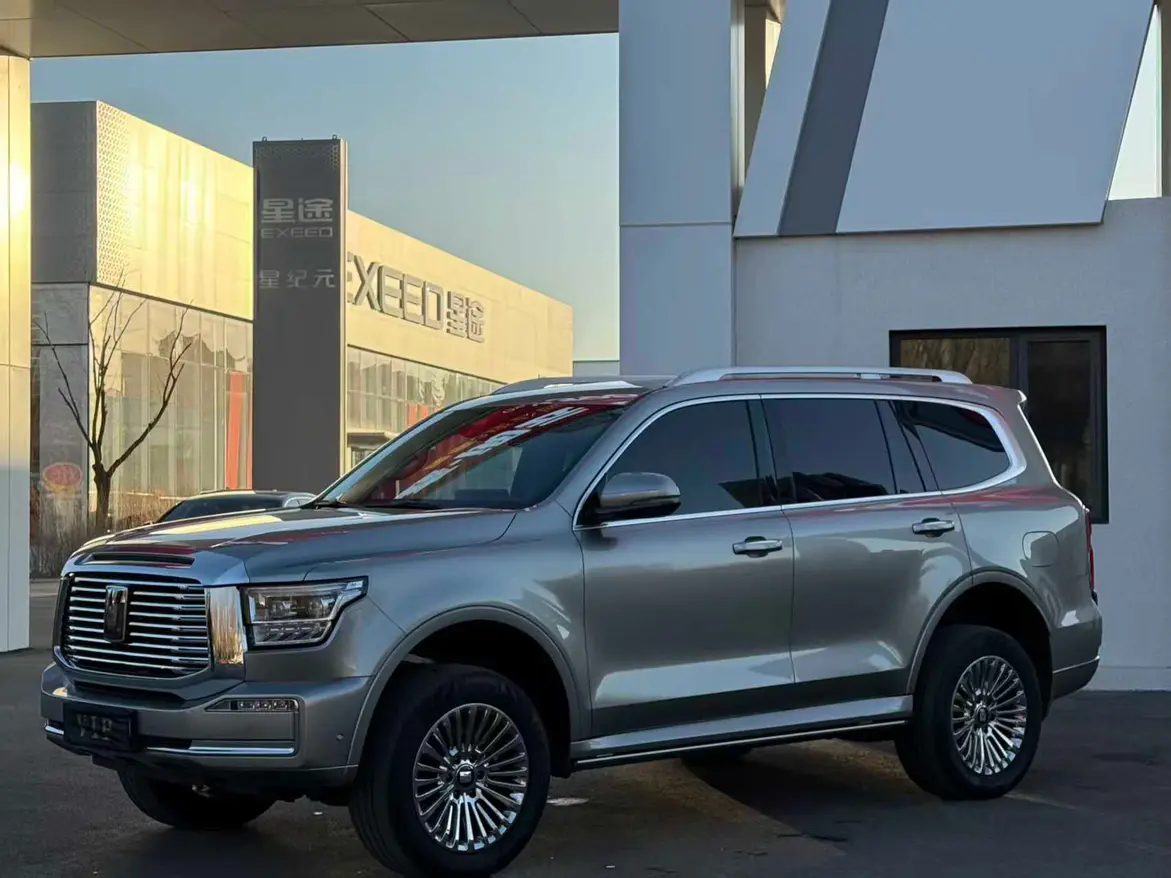 Tank 500 Hi4-T  из Китая