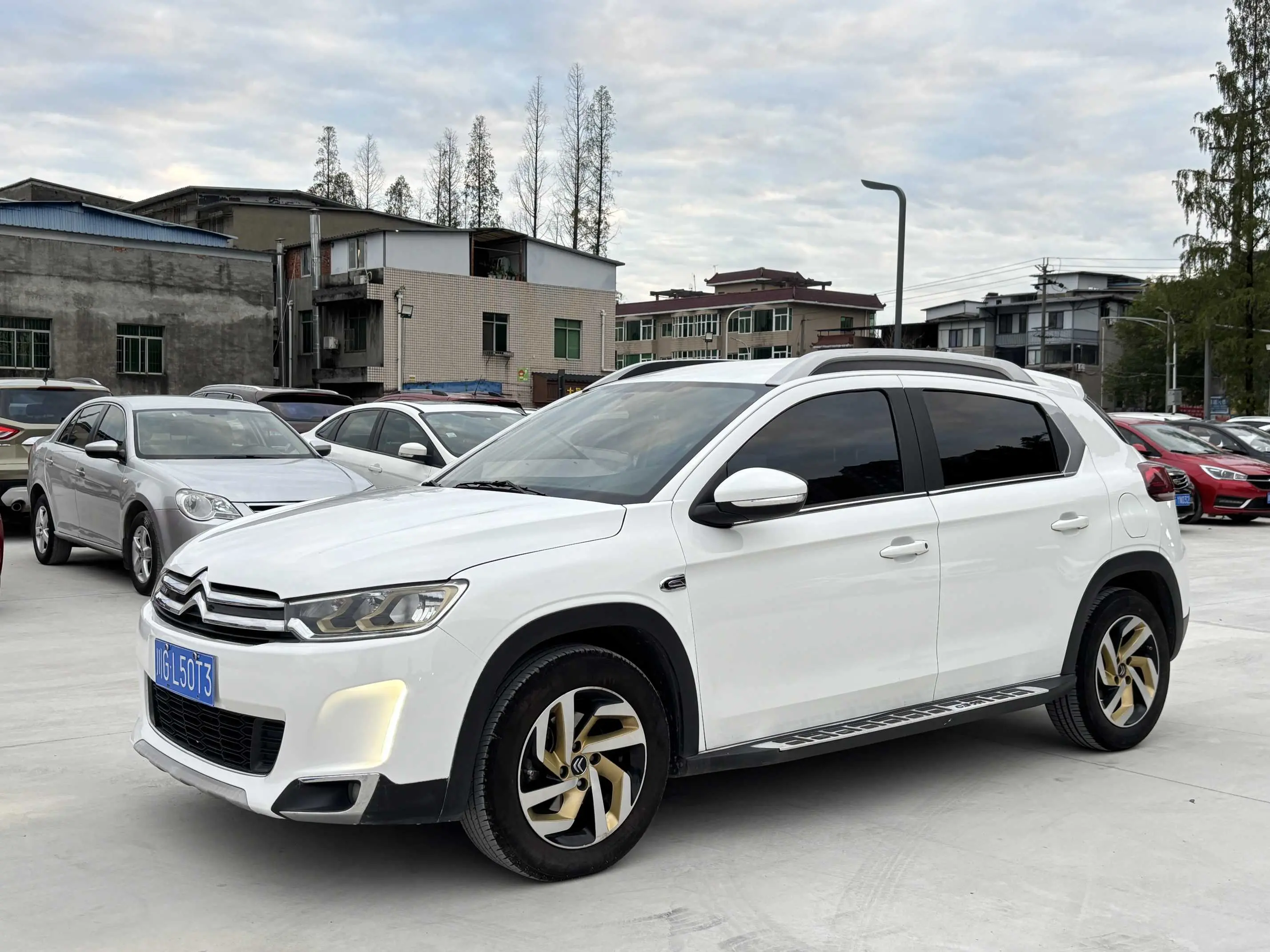 Citroën C3-XR  из Китая