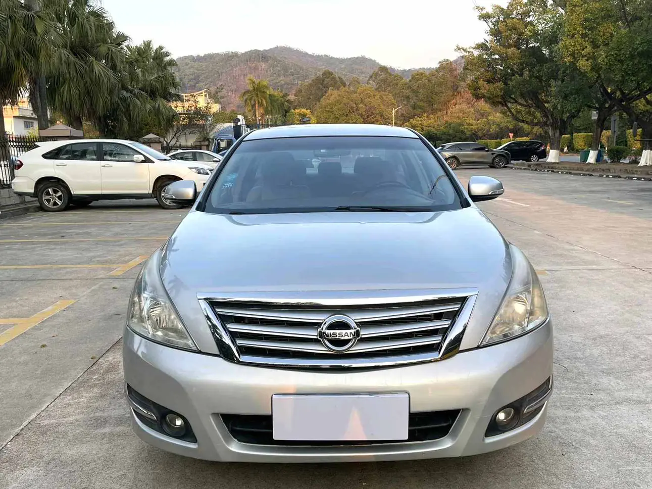 Nissan Altima (Teana)  из Китая