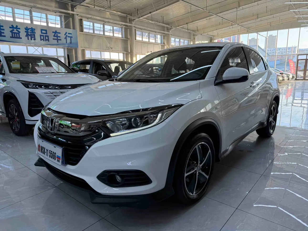 Honda Vezel (Binzhi)  из Китая