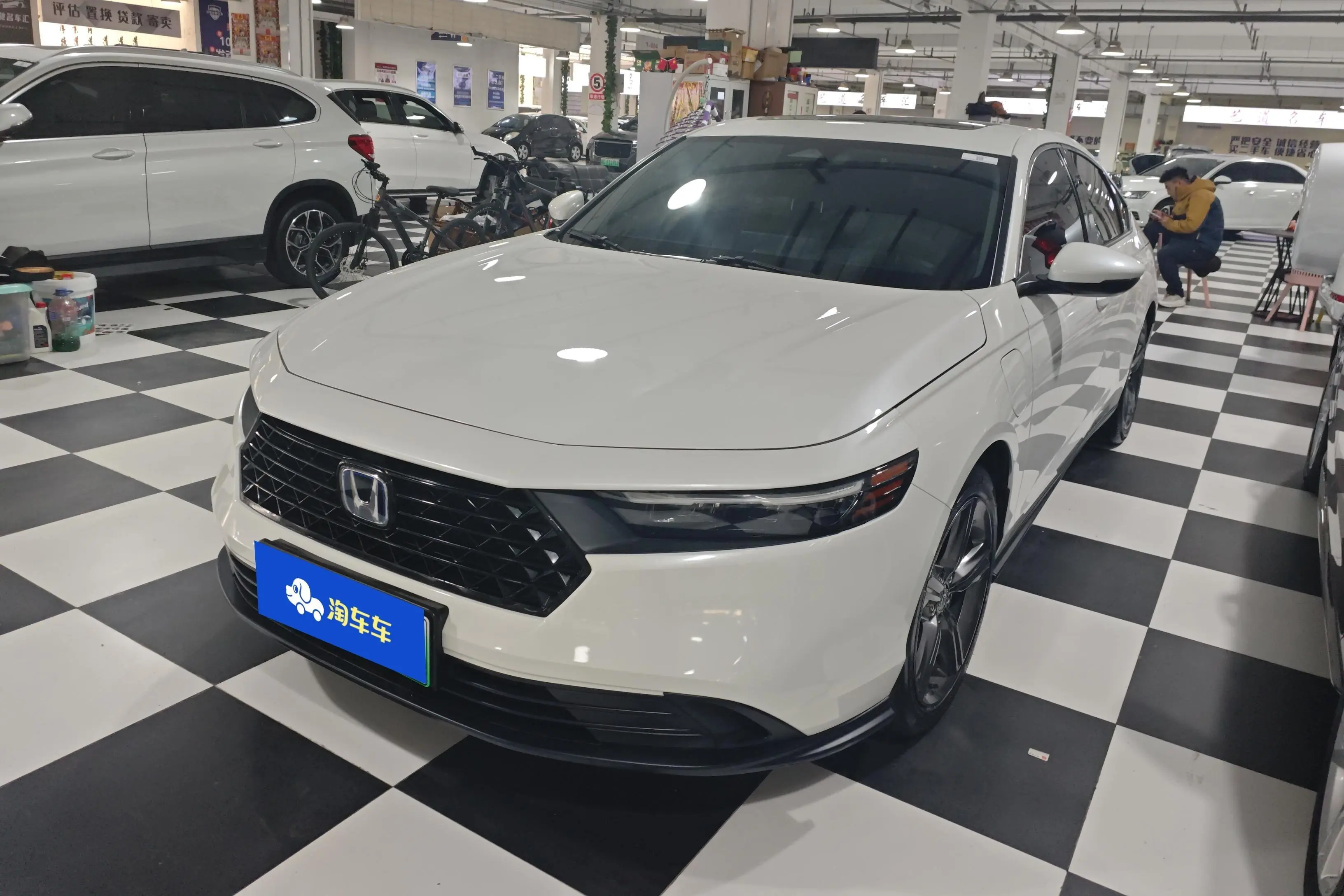Honda Accord PHEV  из Китая