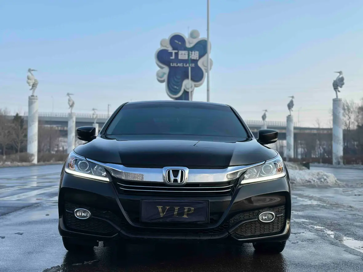 Honda Accord  из Китая