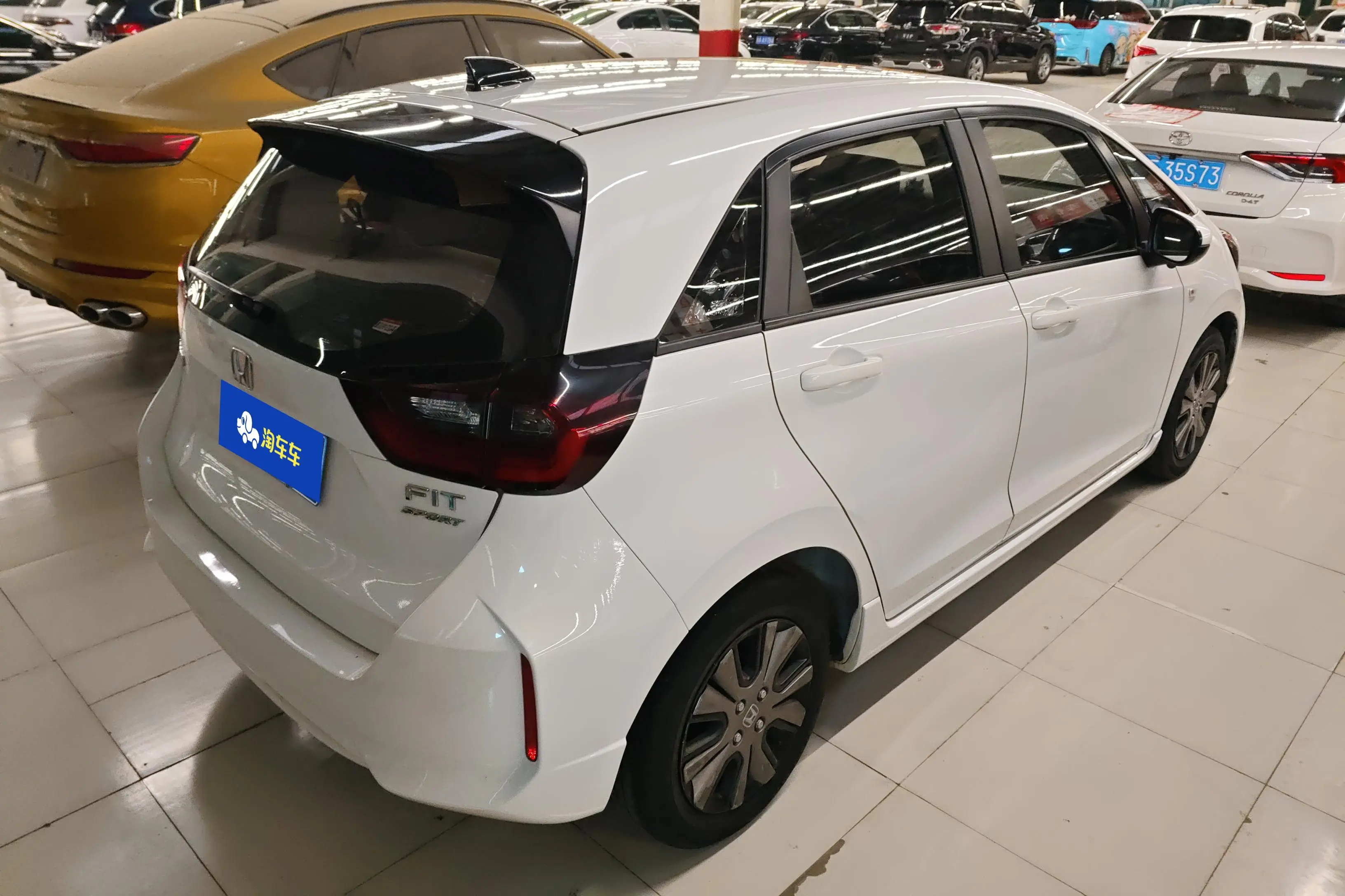 Honda Fit  из Китая