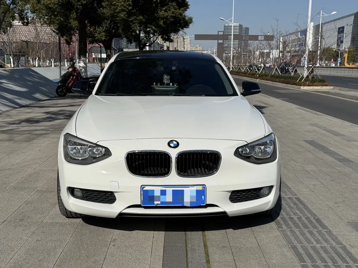 BMW 1 Series  из Китая