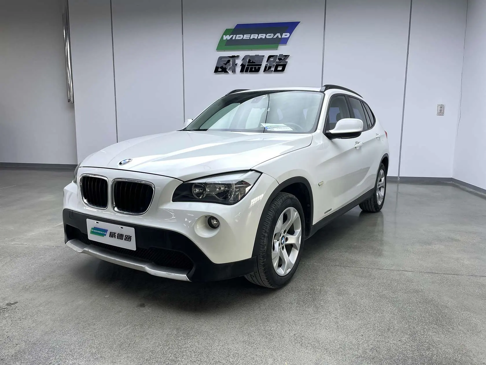 BMW X1  из Китая