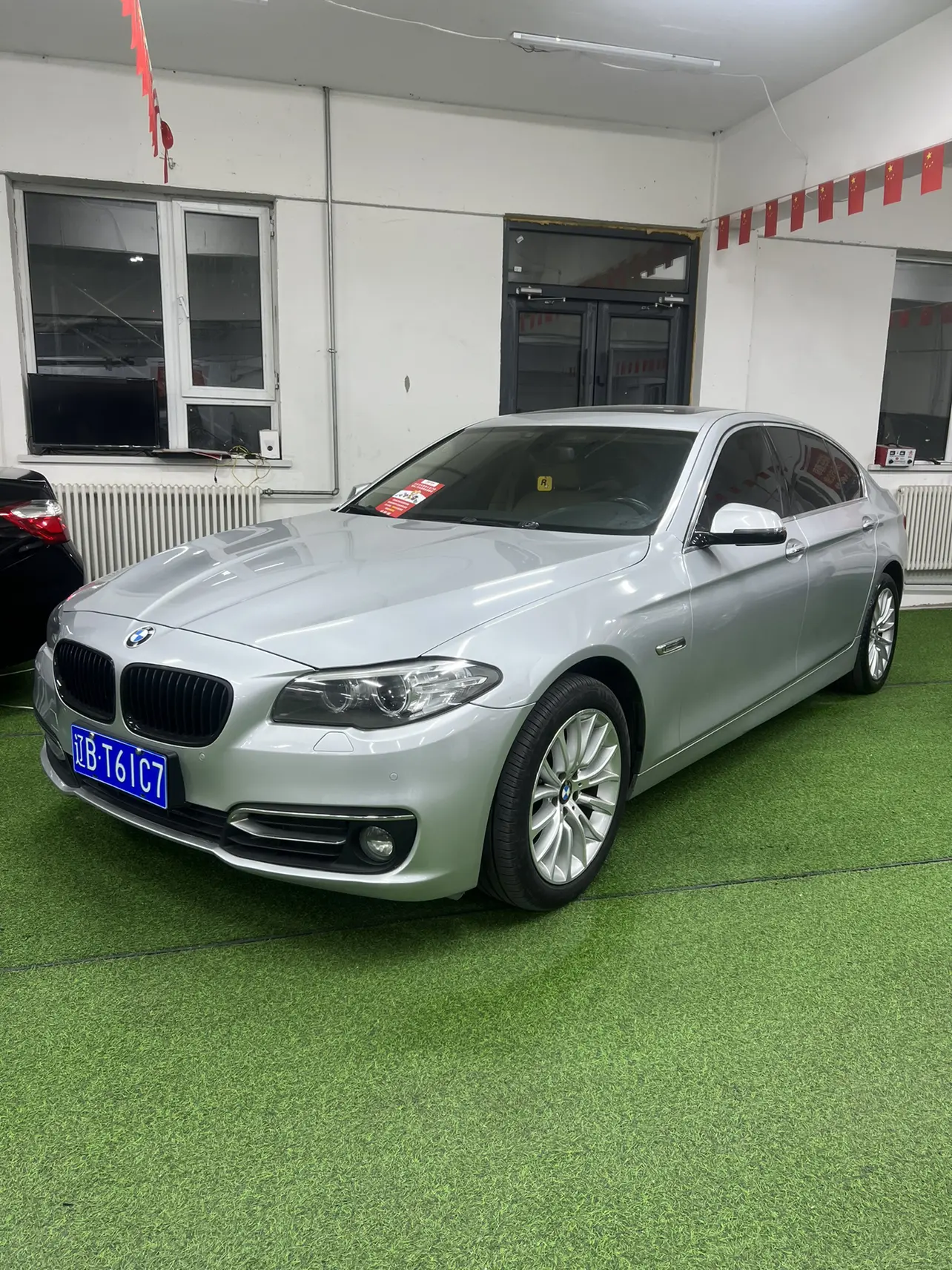 BMW 5 Series  из Китая