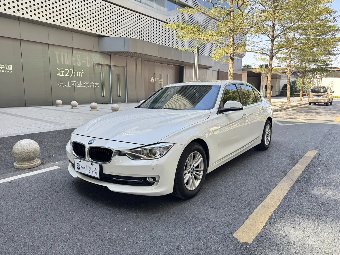 BMW 3 Series  из Китая