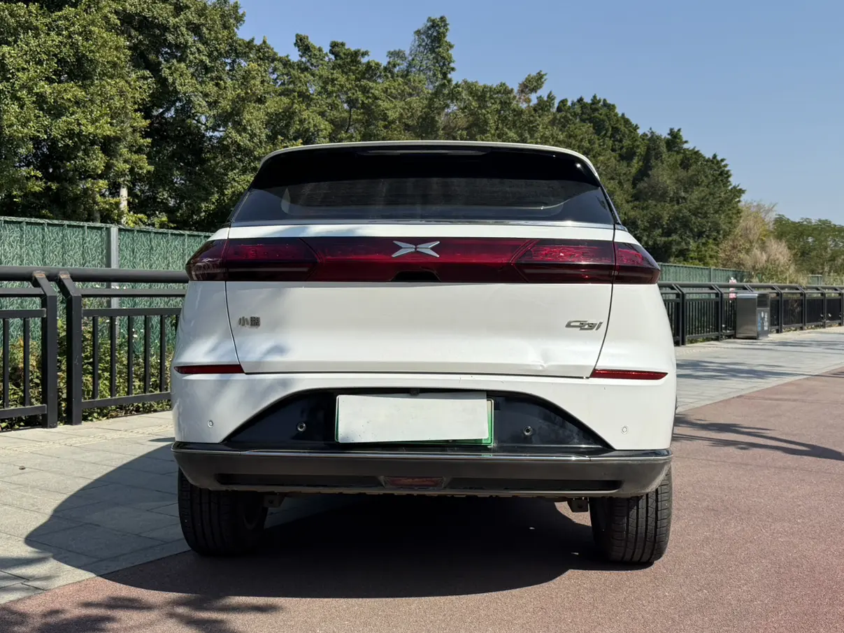 Xpeng G3  из Китая