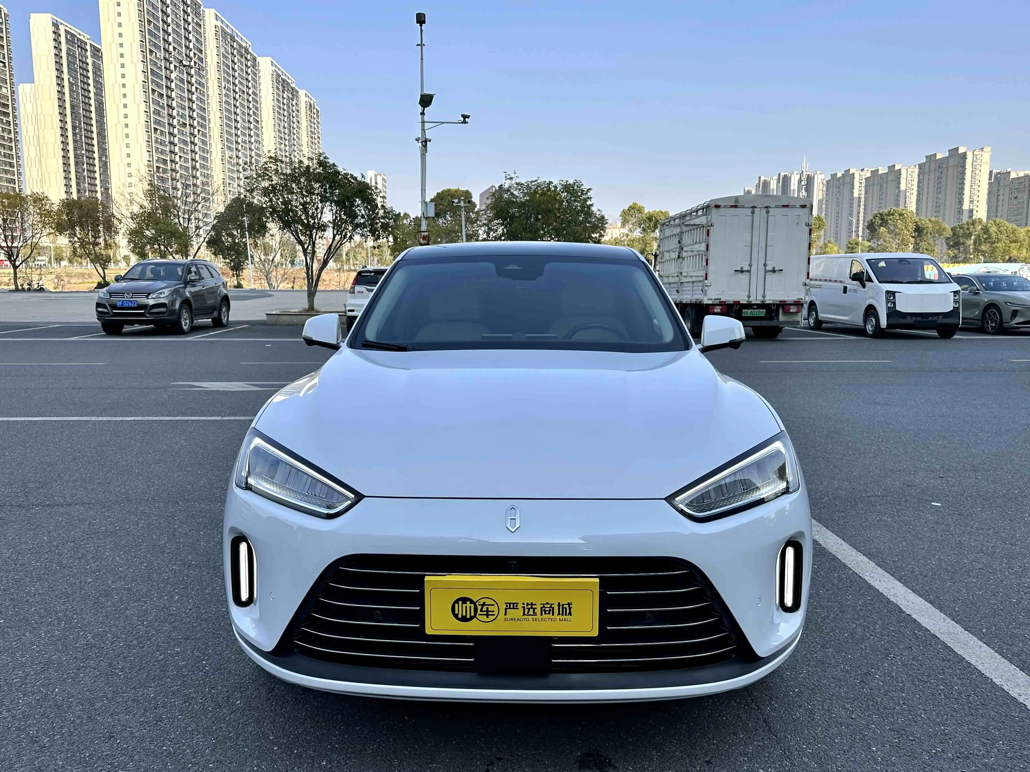 AITO M5 (Wenjie M5)  из Китая