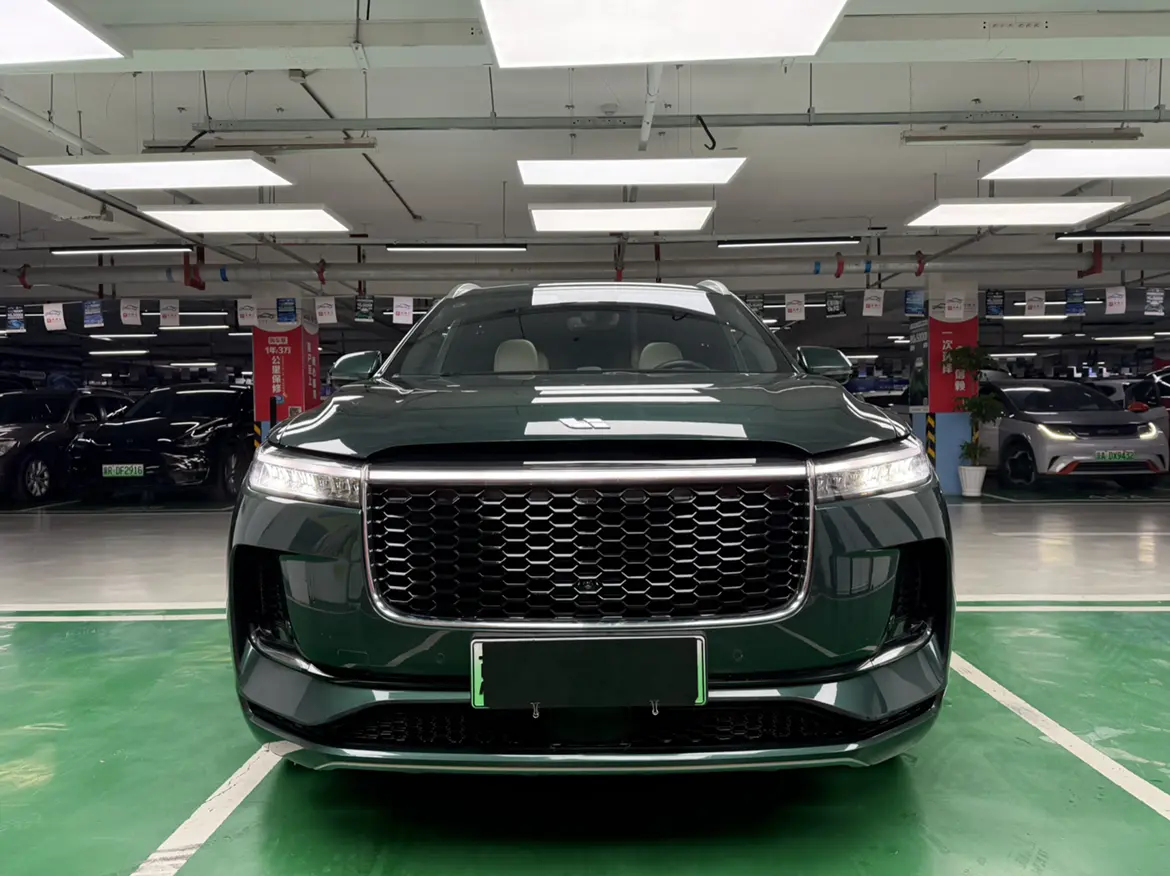 Li ONE (Ideal ONE)  из Китая