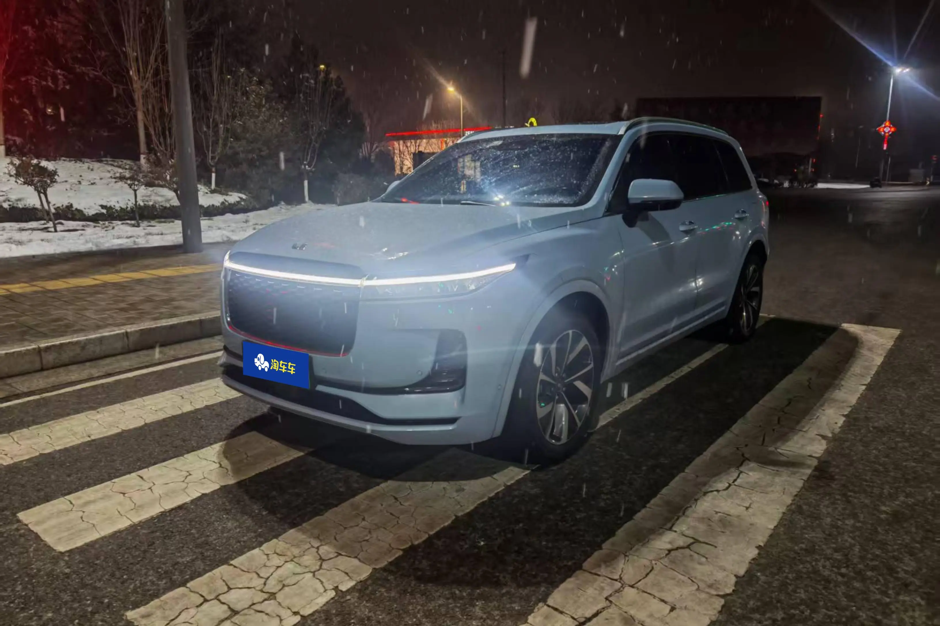 Li ONE (Ideal ONE)  из Китая