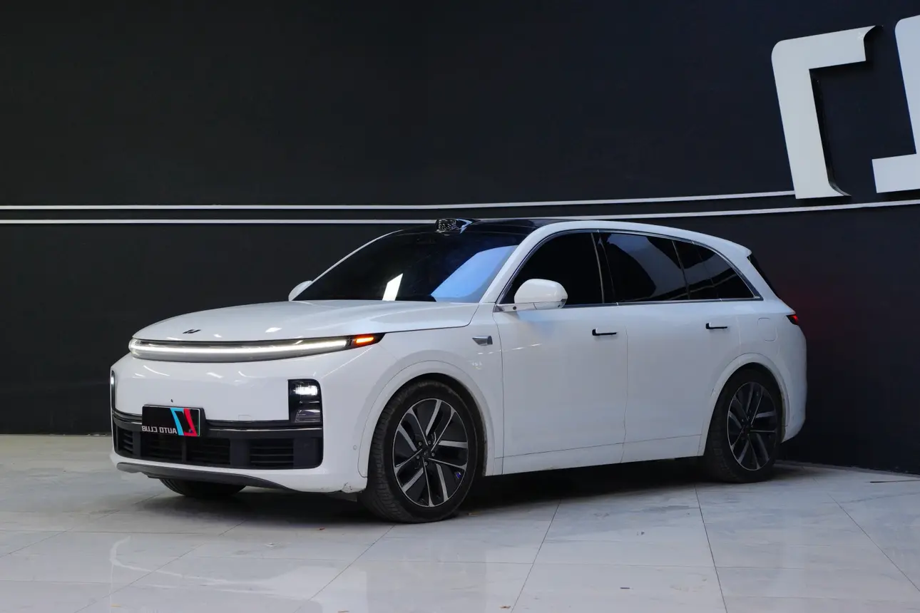 Li L7 (Ideal L7)  из Китая