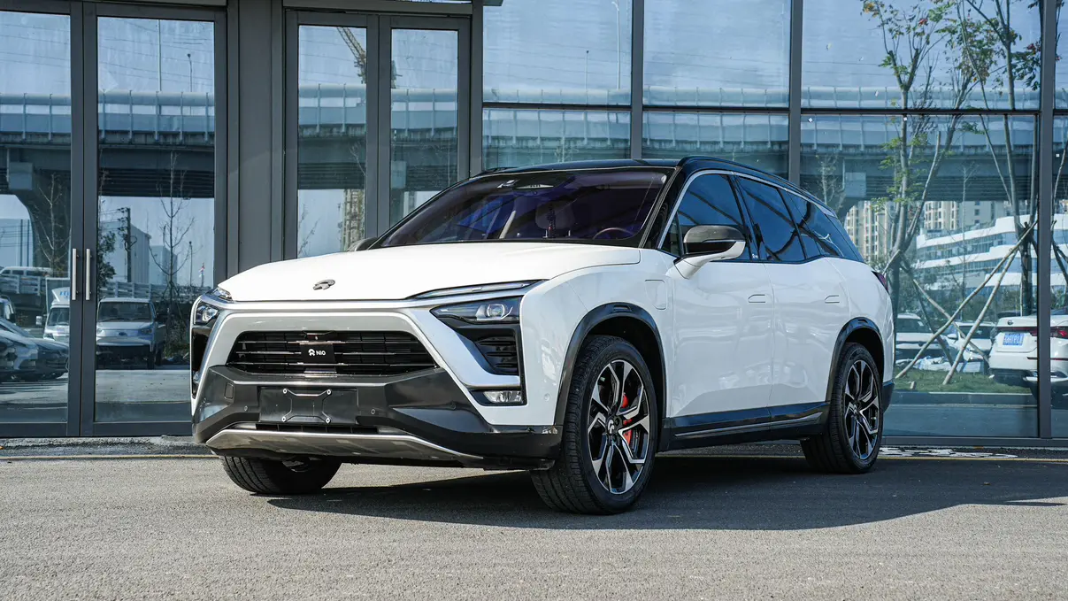 NIO ES8  из Китая