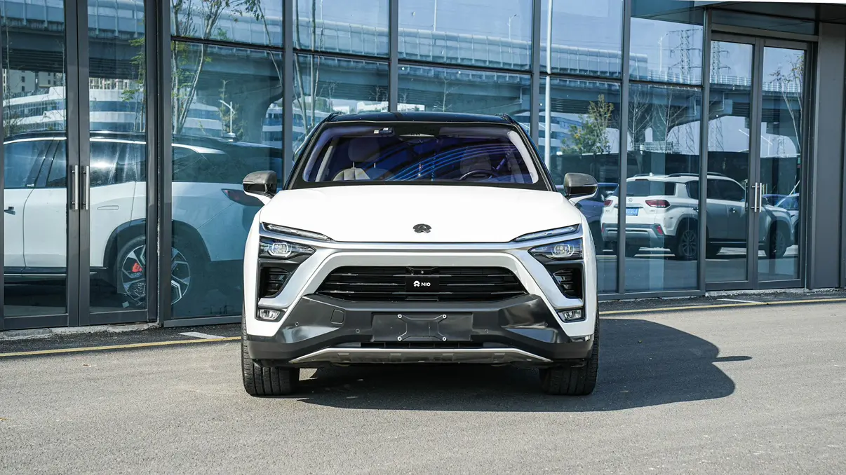 NIO ES8  из Китая