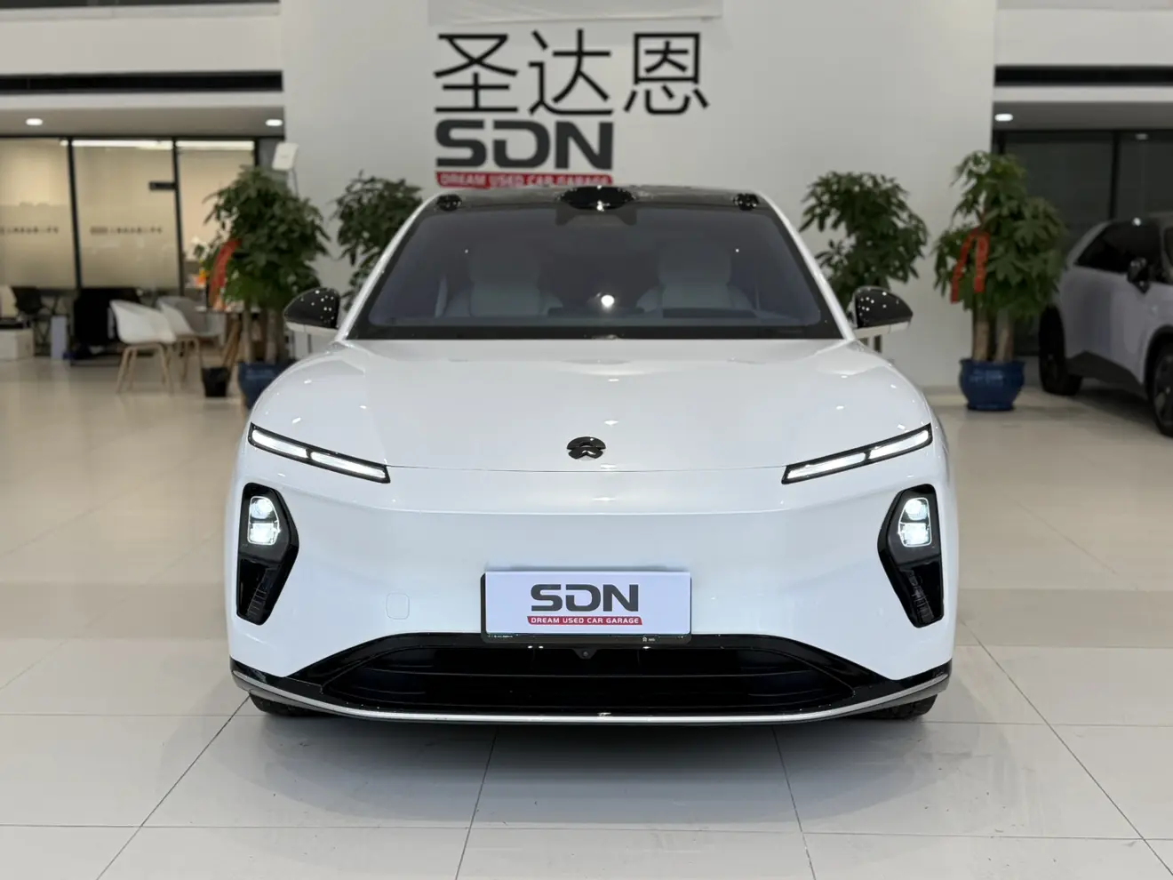 NIO ET9  из Китая