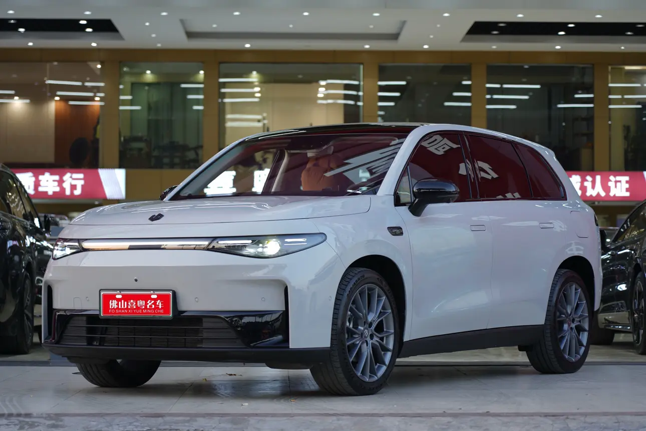 Leapmotor Zero running C10  из Китая